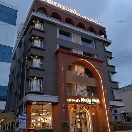 Narayani Executive Hotel Tuljapur Ngoại thất bức ảnh