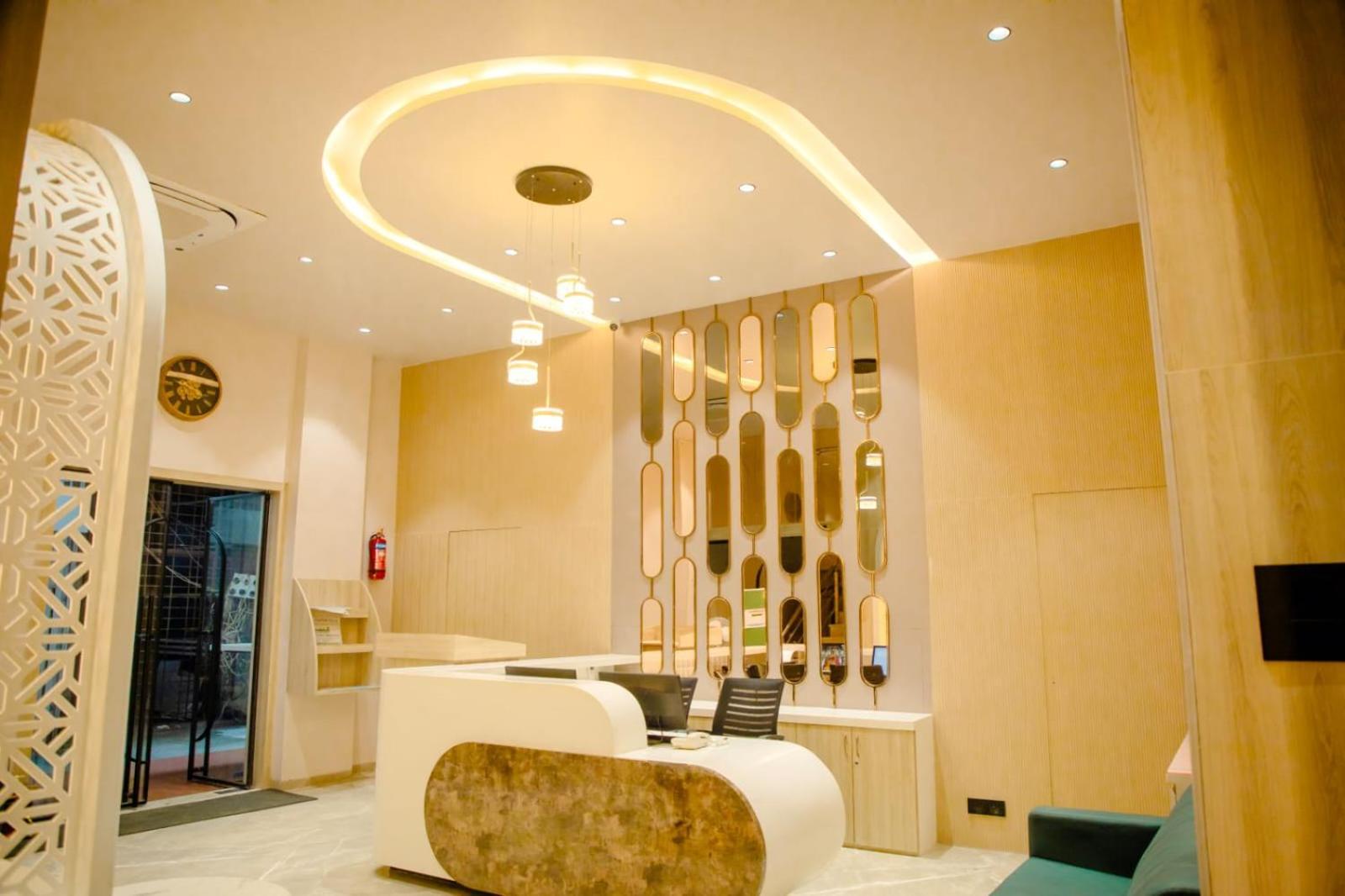 Narayani Executive Hotel Tuljapur Ngoại thất bức ảnh